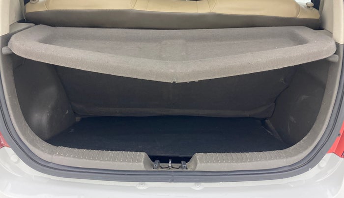 2013 Hyundai i10 SPORTZ 1.1, Petrol, Manual, 88,696 km, Boot Inside