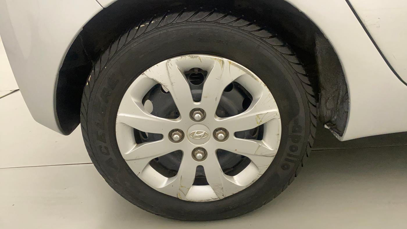 2014 Hyundai Eon MAGNA +, Petrol, Manual, 40,750 km, Right Rear Wheel