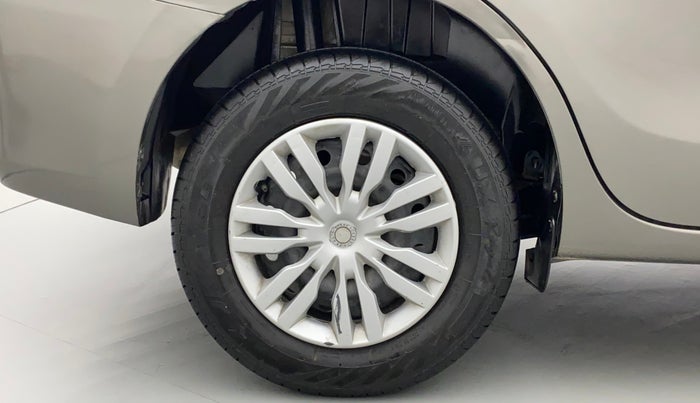 2018 Maruti Dzire VDI, Diesel, Manual, 82,168 km, Right Rear Wheel