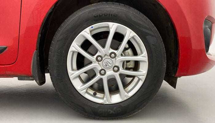 2021 Maruti Swift ZXI D, Petrol, Manual, 22,591 km, Right Front Wheel
