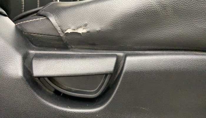 2019 Hyundai NEW SANTRO MAGNA AMT, Petrol, Automatic, 33,336 km, Driver Side Adjustment Panel