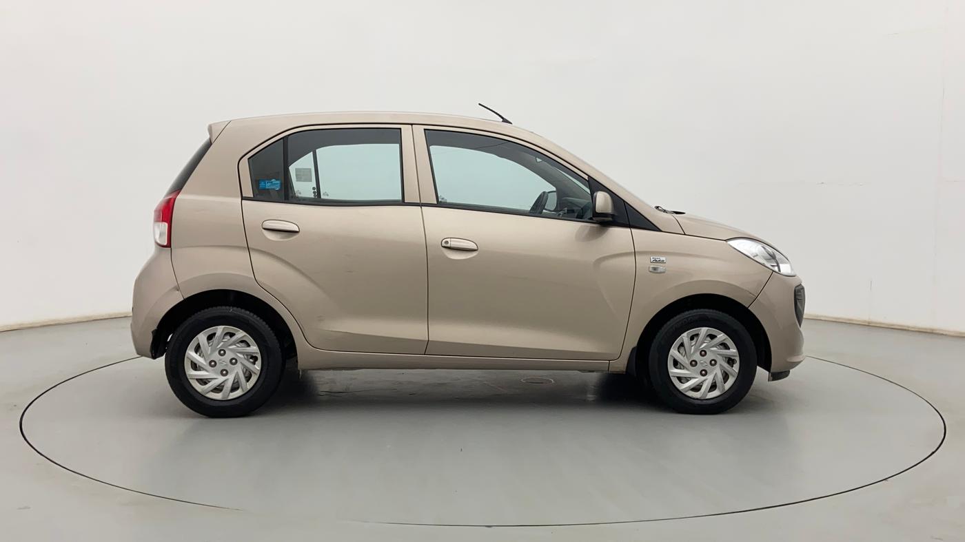 2019 Hyundai NEW SANTRO MAGNA AMT, Petrol, Automatic, 33,336 km, Right Side View