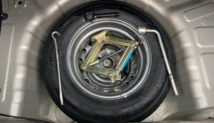 2019 Hyundai NEW SANTRO MAGNA AMT, Petrol, Automatic, 33,336 km, Spare Tyre