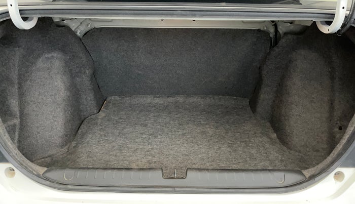 2023 Honda Amaze 1.2L I-VTEC VX CVT, Petrol, Automatic, 27,600 km, Boot Inside
