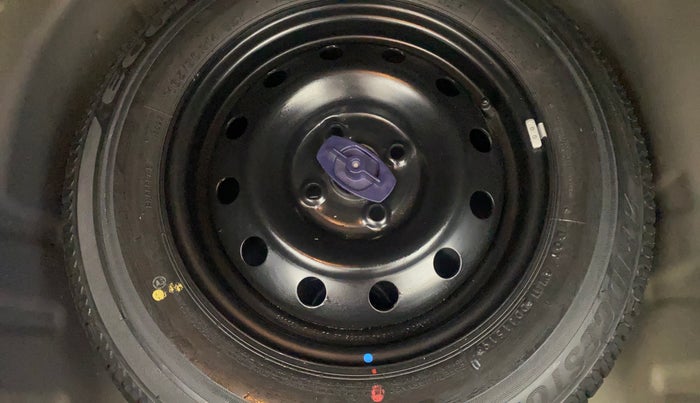 2019 Maruti Dzire VXI AMT, Petrol, Automatic, 32,100 km, Spare Tyre