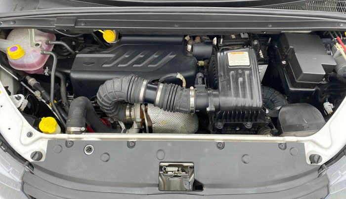 2018 Mahindra MARAZZO M8 7 STR, Diesel, Manual, 21,211 km, Open Bonet