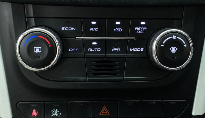 2018 Mahindra MARAZZO M8 7 STR, Diesel, Manual, 21,211 km, Automatic Climate Control