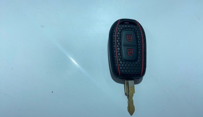 2018 Renault Kwid RXT 1.0 (O), Petrol, Manual, 51,296 km, Key Close Up