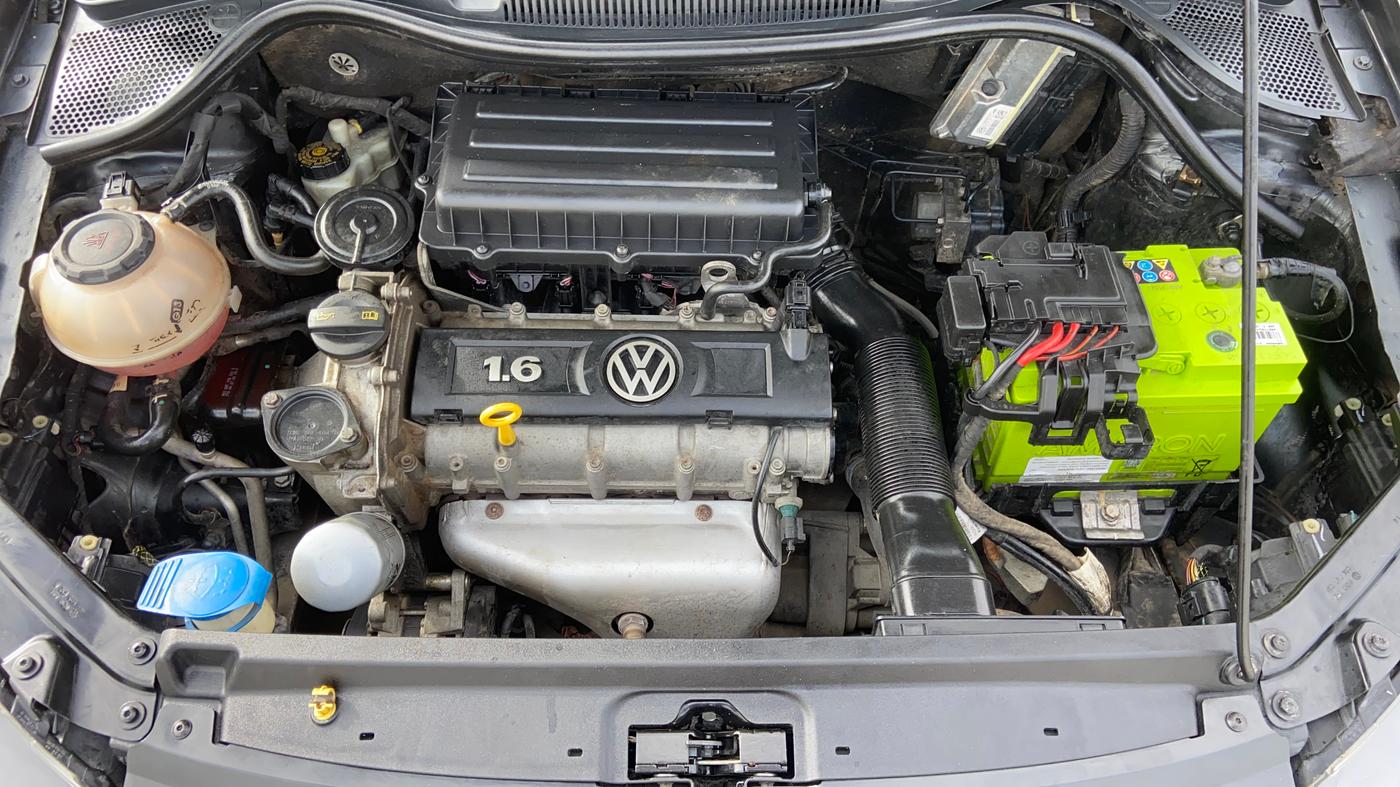 2018 Volkswagen Vento HIGHLINE 1.6 MPI, Petrol, Manual, 96,469 km, Engine View