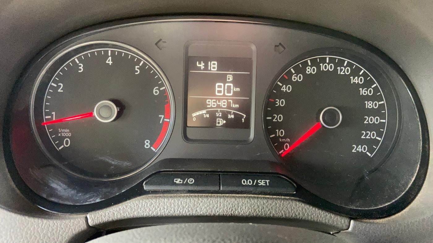 2018 Volkswagen Vento HIGHLINE 1.6 MPI, Petrol, Manual, 96,469 km, Odometer Image