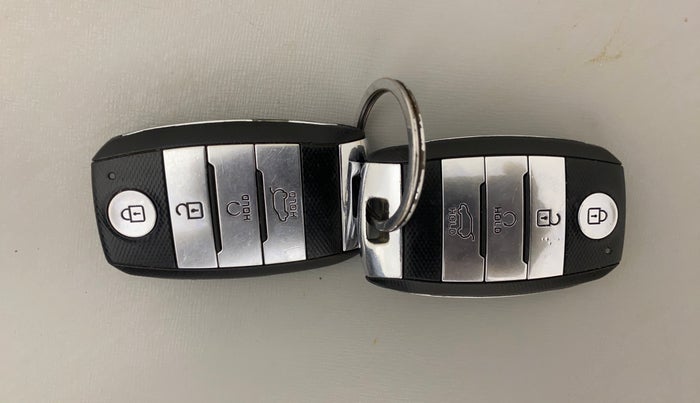 2021 KIA SELTOS HTX 1.5 DIESEL, Diesel, Manual, 90,063 km, Key Close Up