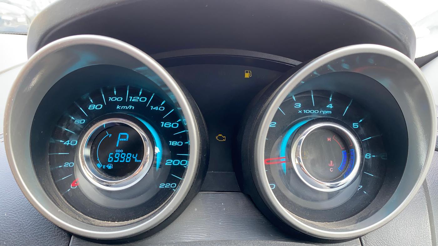 2021 Mahindra XUV500 W11 AT, Diesel, Automatic, 70,007 km, Odometer Image