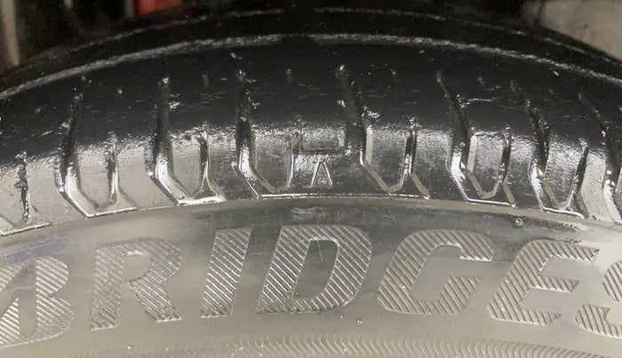 2018 Maruti Swift VXI AMT, Petrol, Automatic, 51,586 km, Right Rear Tyre Tread