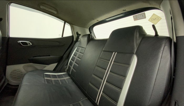 2021 Hyundai GRAND I10 NIOS SPORTZ 1.2 KAPPA VTVT CNG, CNG, Manual, 71,727 km, Right Side Rear Door Cabin