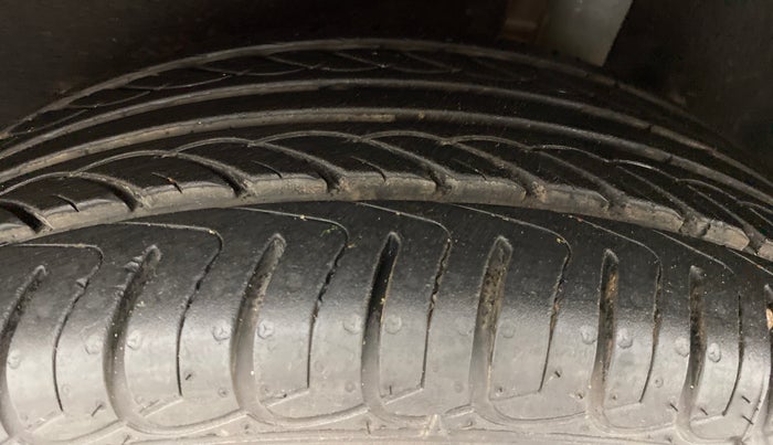 2017 Ford Ecosport 1.5 TDCI TITANIUM PLUS, Diesel, Manual, 38,321 km, Left Rear Tyre Tread