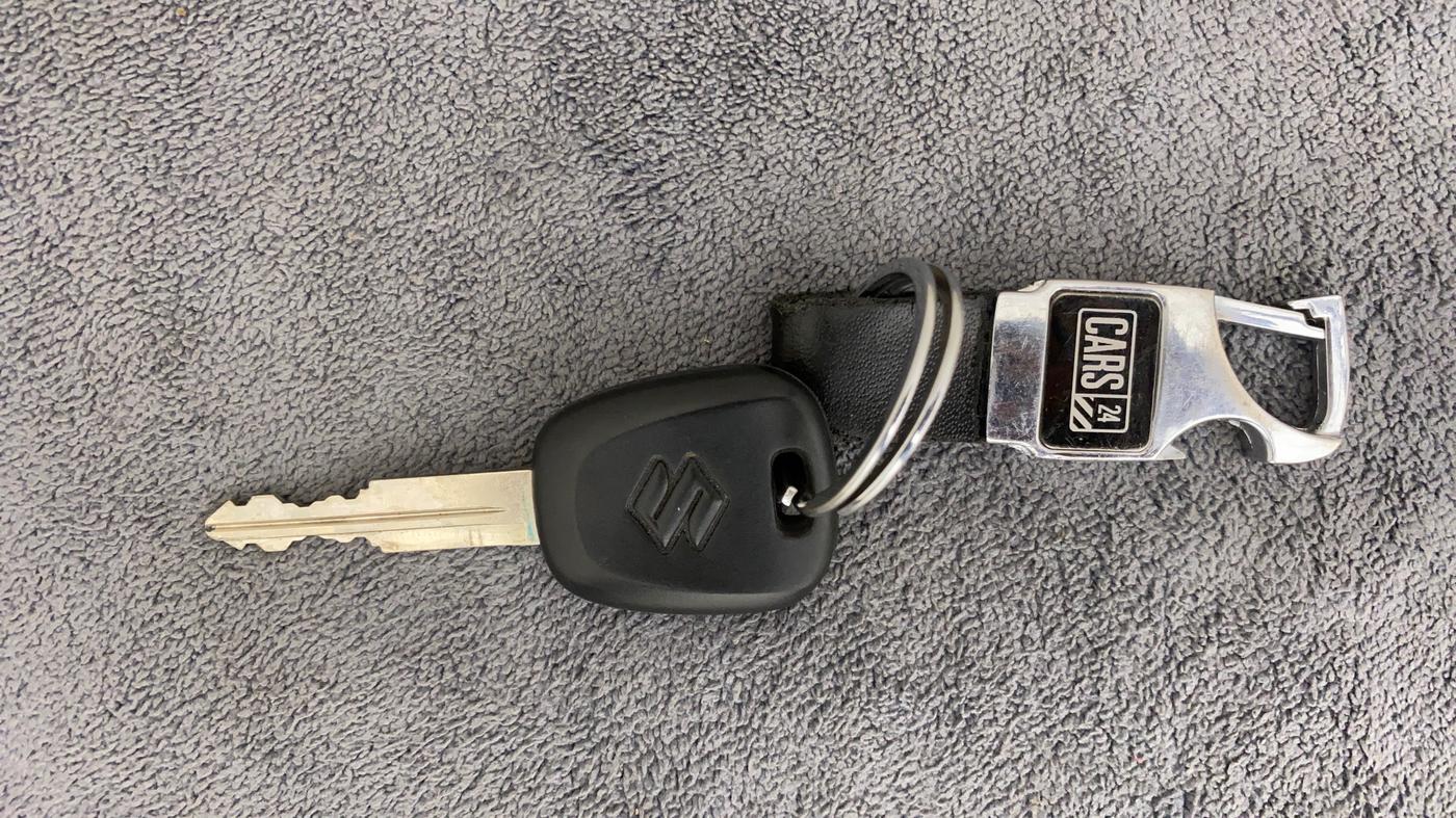 2018 Maruti Alto K10 VXI (O) AMT, Petrol, Automatic, 1,395 km, Key Close Up