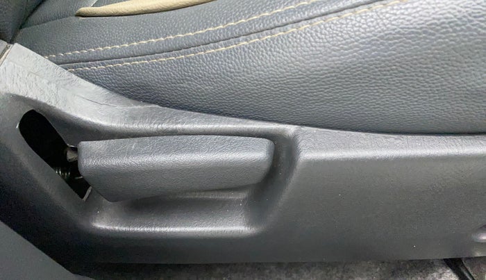 2018 Maruti Alto K10 VXI (O) AMT, Petrol, Automatic, 1,395 km, Driver Side Adjustment Panel