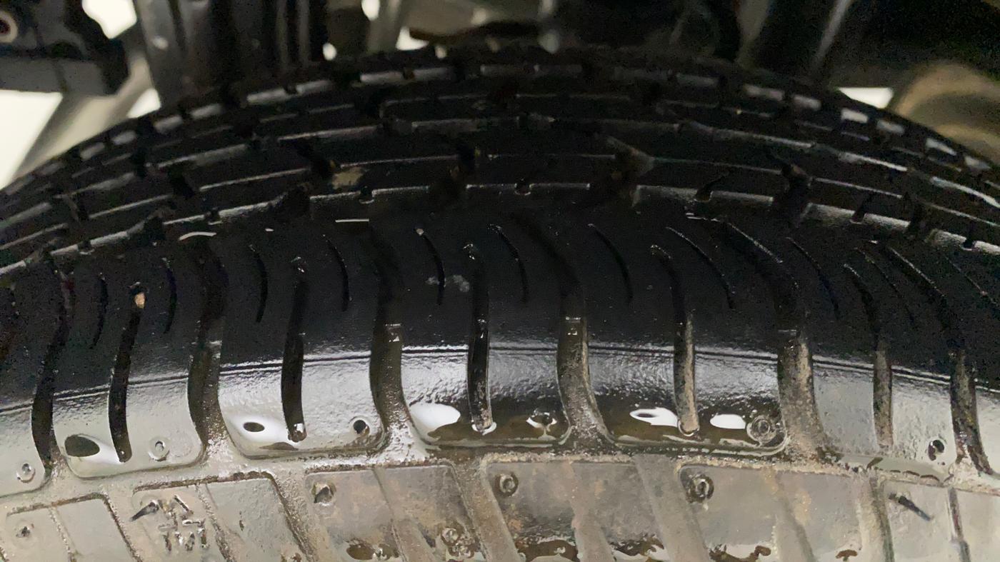 2018 Maruti Alto K10 VXI (O) AMT, Petrol, Automatic, 1,395 km, Right Rear Tyre Tread