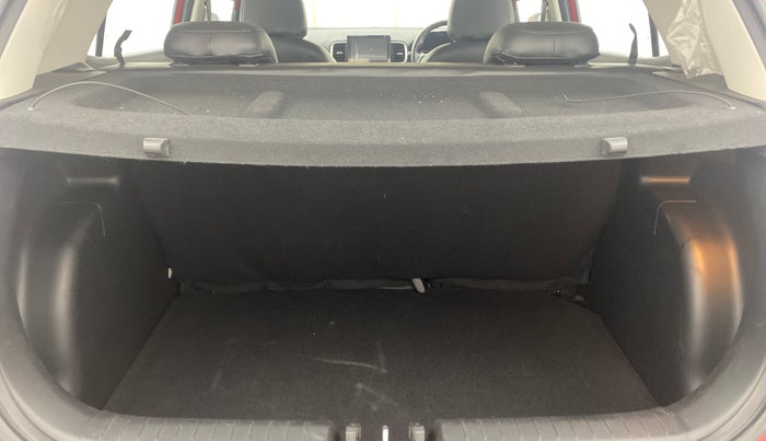 2021 Hyundai VENUE SX PLUS 1.0 TURBO DCT, Petrol, Automatic, 18,415 km, Boot Inside