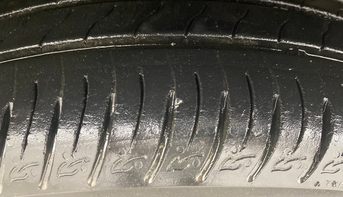 2021 Hyundai VENUE SX PLUS 1.0 TURBO DCT, Petrol, Automatic, 18,415 km, Left Front Tyre Tread