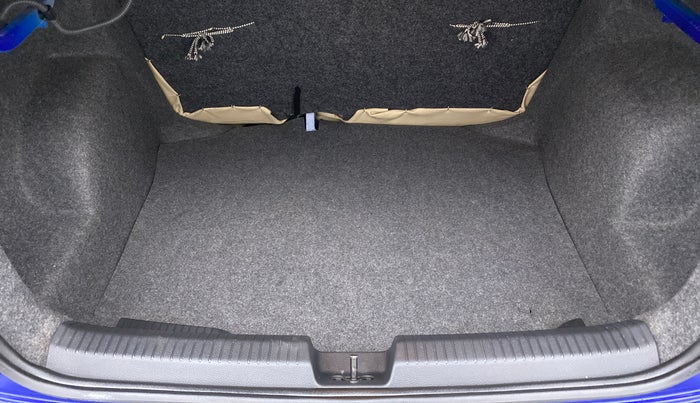 2019 Volkswagen Ameo Trendline 1.0, Petrol, Manual, 53,027 km, Boot Inside