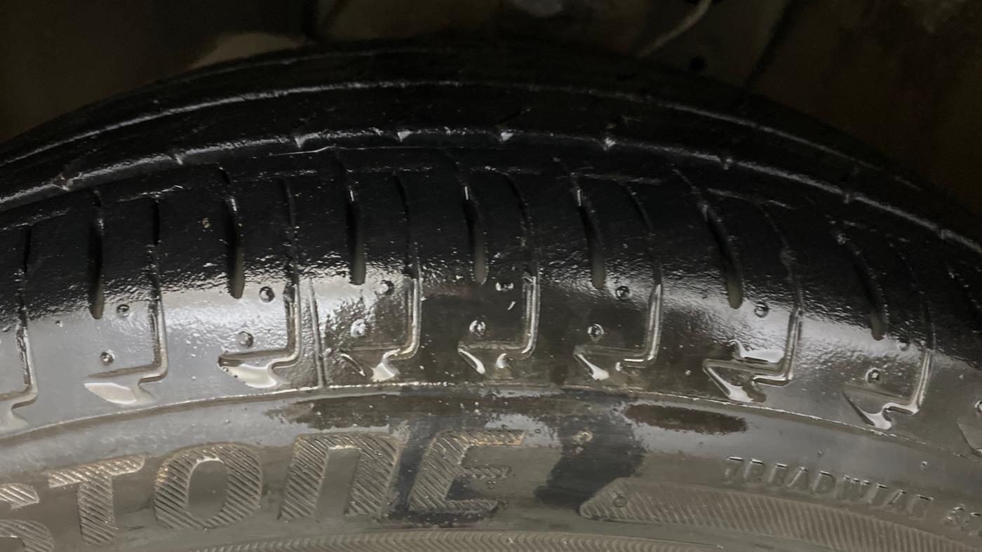 2021 Maruti IGNIS ZETA 1.2 AMT, Petrol, Automatic, 23,816 km, Left Front Tyre Tread