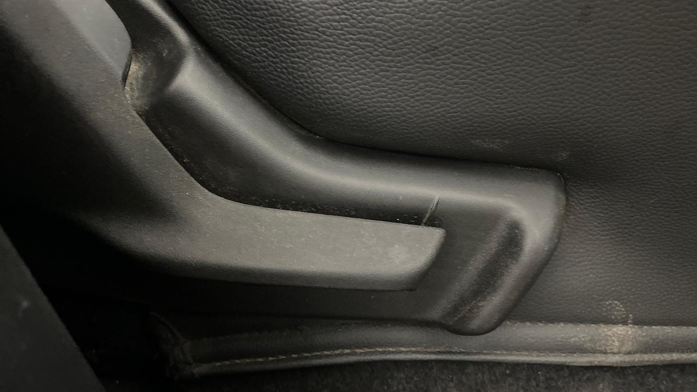 2021 Maruti IGNIS ZETA 1.2 AMT, Petrol, Automatic, 23,816 km, Driver Side Adjustment Panel