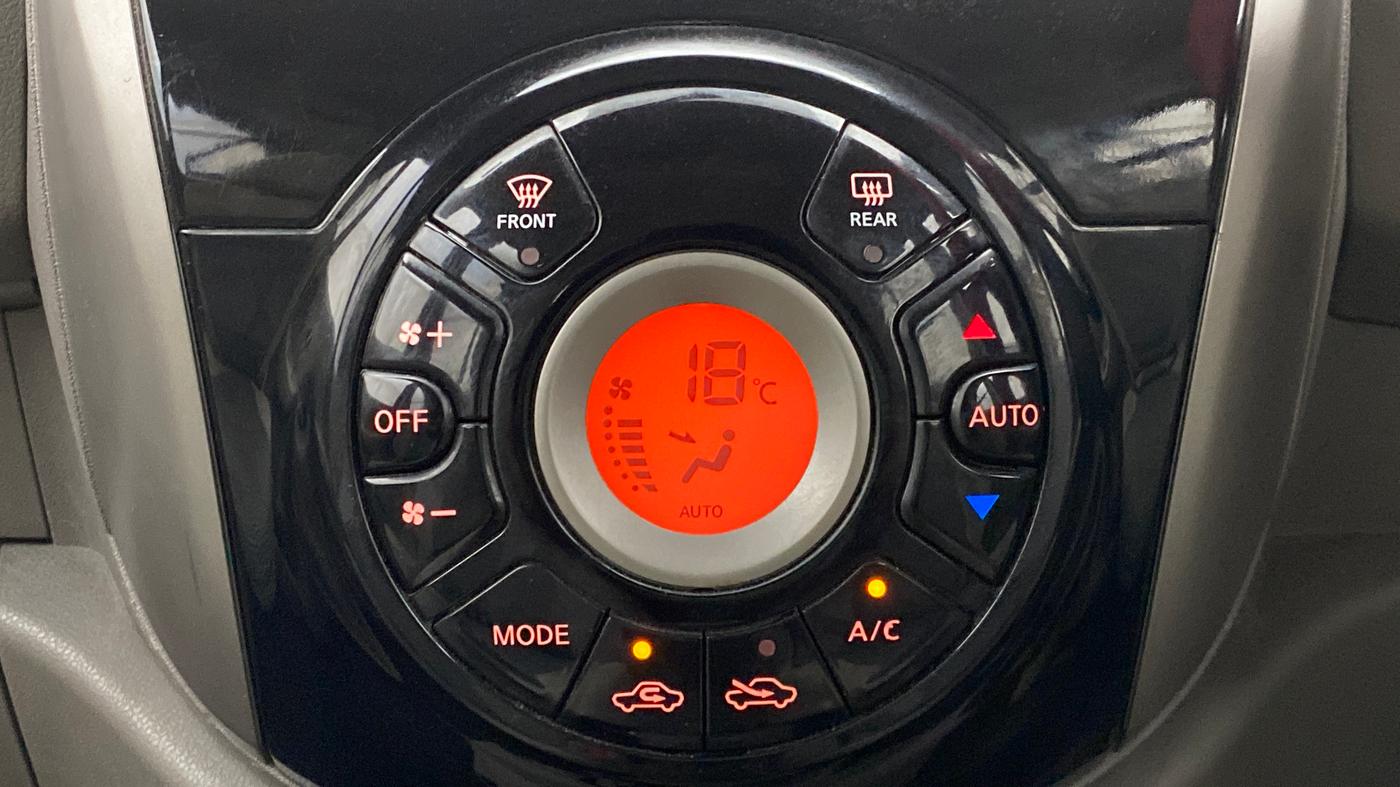 2014 Renault Pulse RX L PETROL, Petrol, Manual, 41,942 km, Automatic Climate Control