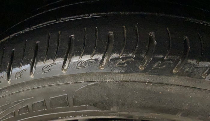 2018 Ford Ecosport TREND+ 1.5L DIESEL, Diesel, Manual, 77,151 km, Right Front Tyre Tread