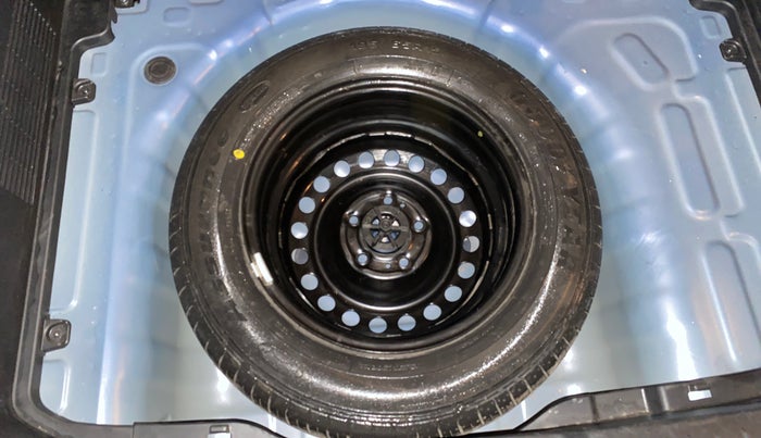 2024 Hyundai VENUE N LINE N6 1.0 TURBO DCT DUAL TONE, Petrol, Automatic, 19,998 km, Spare Tyre