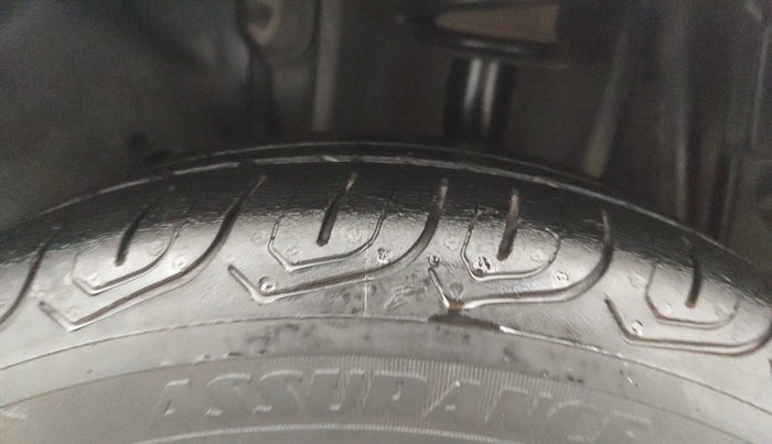 2018 Tata Tiago XZ PETROL, Petrol, Manual, 65,485 km, Left Rear Tyre Tread