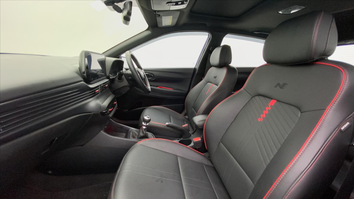2021 Hyundai NEW I20 N LINE N8 1.0 TURBO GDI IMT, Petrol, Manual, 10,123 km, Right Side Front Door Cabin