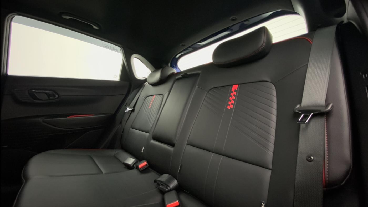 2021 Hyundai NEW I20 N LINE N8 1.0 TURBO GDI IMT, Petrol, Manual, 10,123 km, Right Side Rear Door Cabin