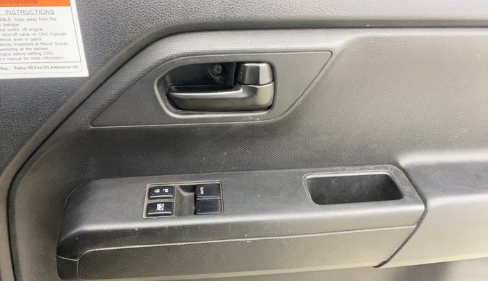 2019 Maruti New Wagon-R LXI CNG 1.0, CNG, Manual, 50,131 km, Driver Side Door Panels Control