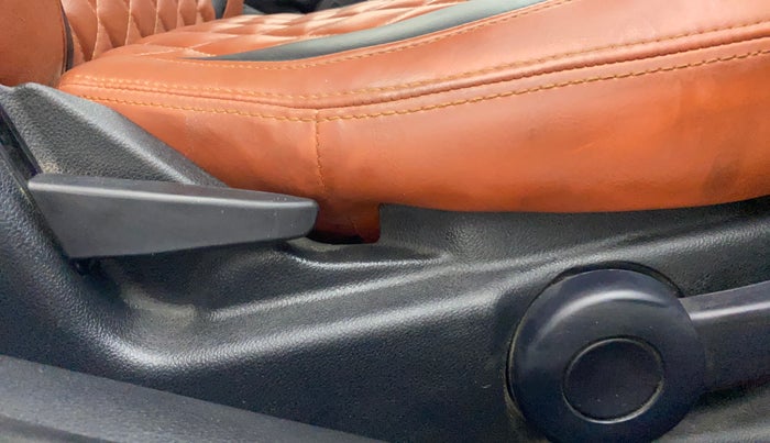 2012 Ford Figo TITANIUM 1.4 DIESEL, Diesel, Manual, 1,33,231 km, Driver Side Adjustment Panel