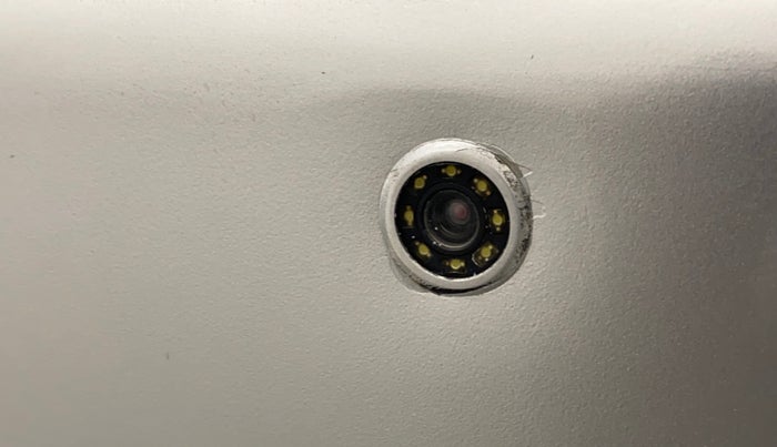 2012 Ford Figo TITANIUM 1.4 DIESEL, Diesel, Manual, 1,33,231 km, Parking Camera