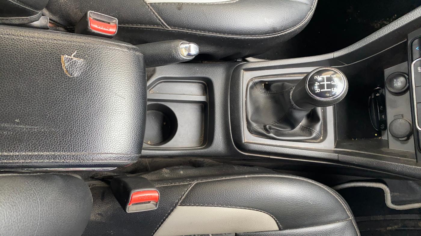 2021 Maruti Vitara Brezza VXI, Petrol, Manual, 52,341 km, Gear Lever