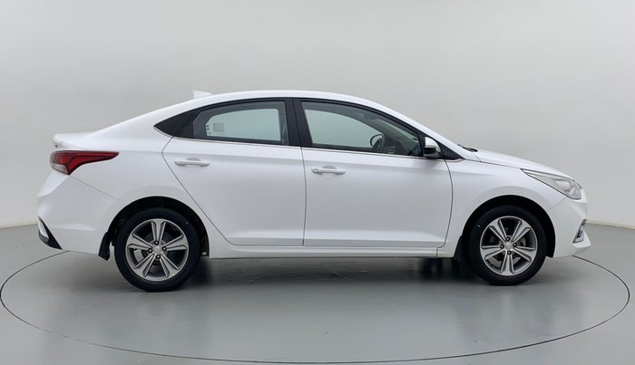2018 Hyundai Verna 1.6 SX VTVT, Petrol, Manual, 59,884 km, Right Side View