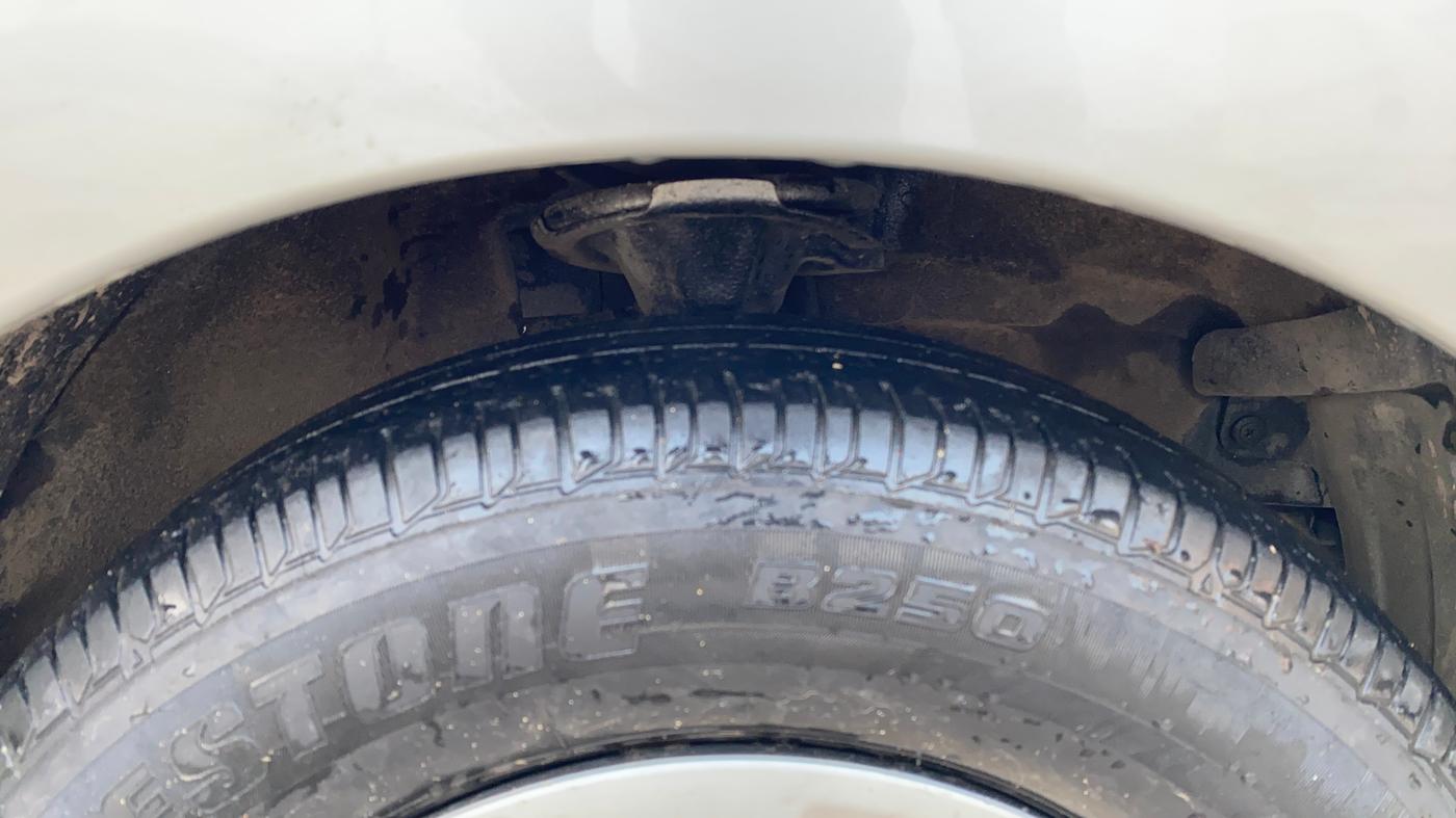 2012 Hyundai i10 MAGNA 1.2, Petrol, Manual, 42,246 km, Right Front Tyre Tread