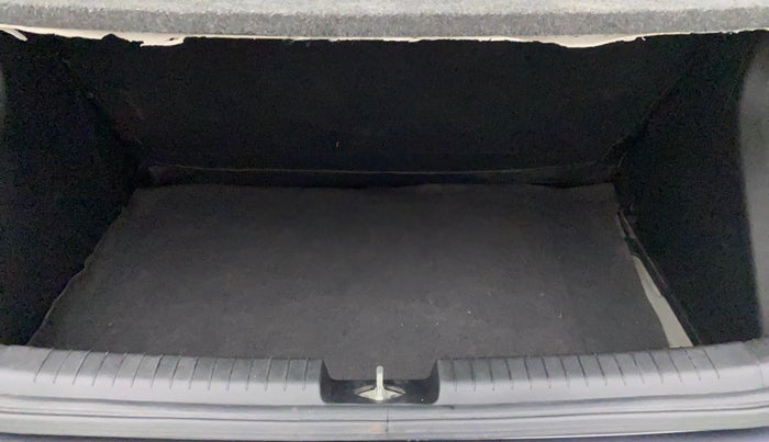 2017 Hyundai Elite i20 ERA 1.2, Petrol, Manual, 77,121 km, Boot Inside