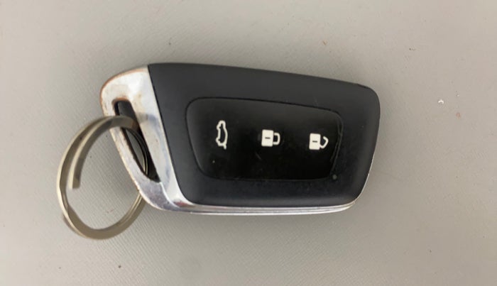 2020 MG HECTOR SHARP 1.5 DCT PETROL, Petrol, Automatic, 74,712 km, Key Close Up