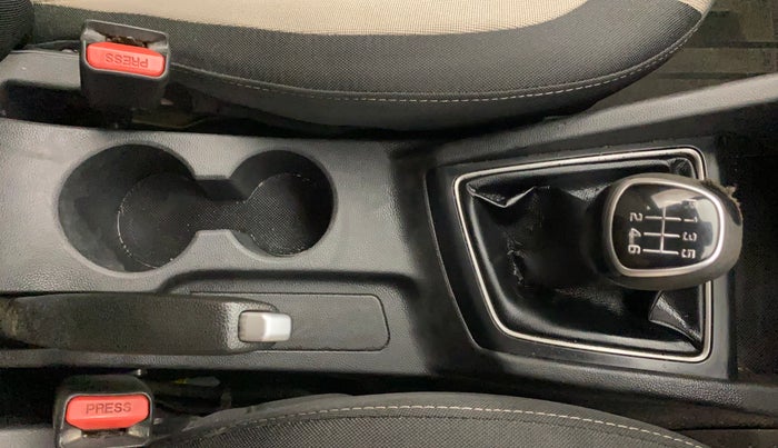 2015 Hyundai Elite i20 SPORTZ 1.4 CRDI, Diesel, Manual, 94,041 km, Gear Lever