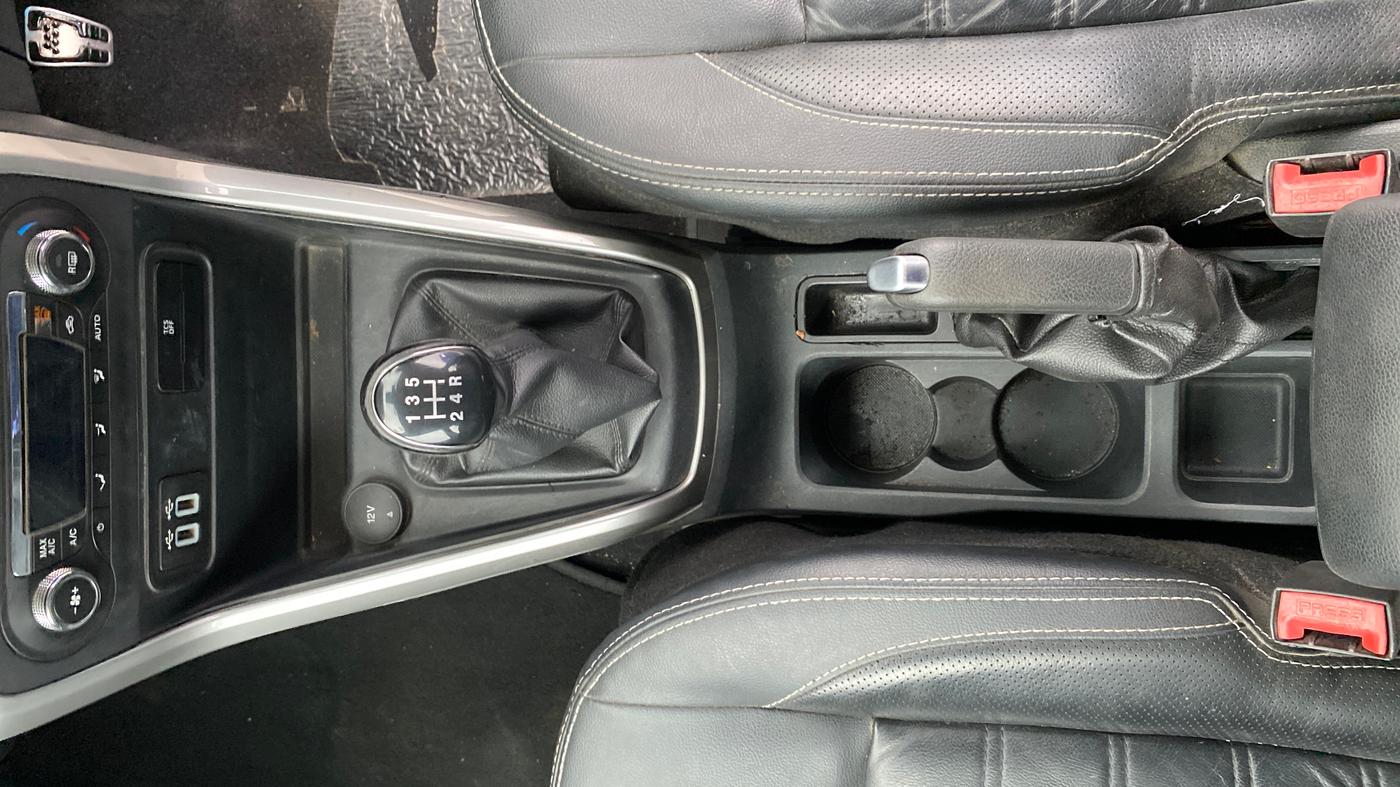 2018 Ford Ecosport TITANIUM + 1.5L DIESEL, Diesel, Manual, 57,310 km, Gear Lever