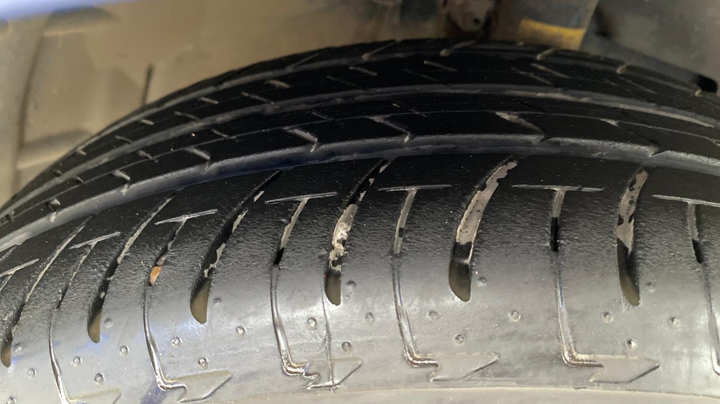2018 Ford Ecosport TITANIUM + 1.5L DIESEL, Diesel, Manual, 57,310 km, Right Front Tyre Tread