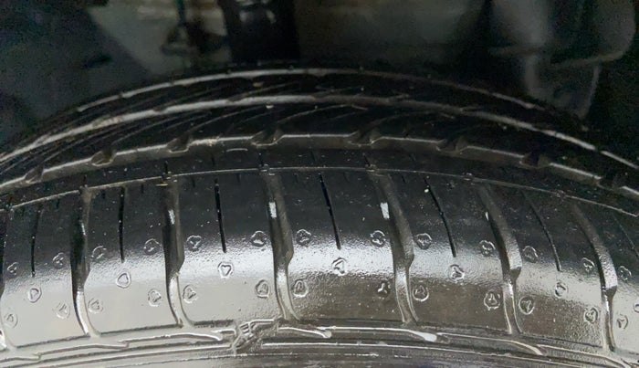 2014 Nissan Micra XV CVT, Petrol, Automatic, 26,096 km, Right Front Tyre Tread
