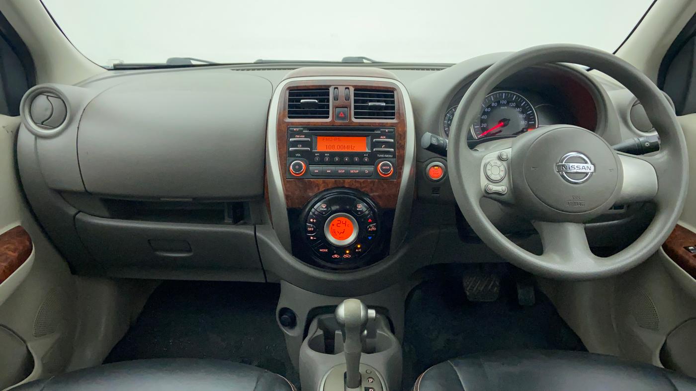 2014 Nissan Micra XV CVT, Petrol, Automatic, 26,096 km, Dashboard