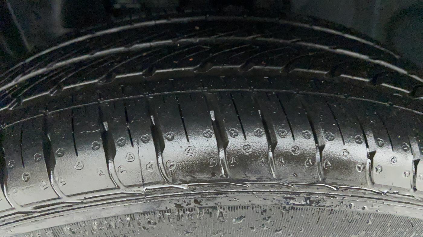 2014 Nissan Micra XV CVT, Petrol, Automatic, 26,096 km, Left Front Tyre Tread