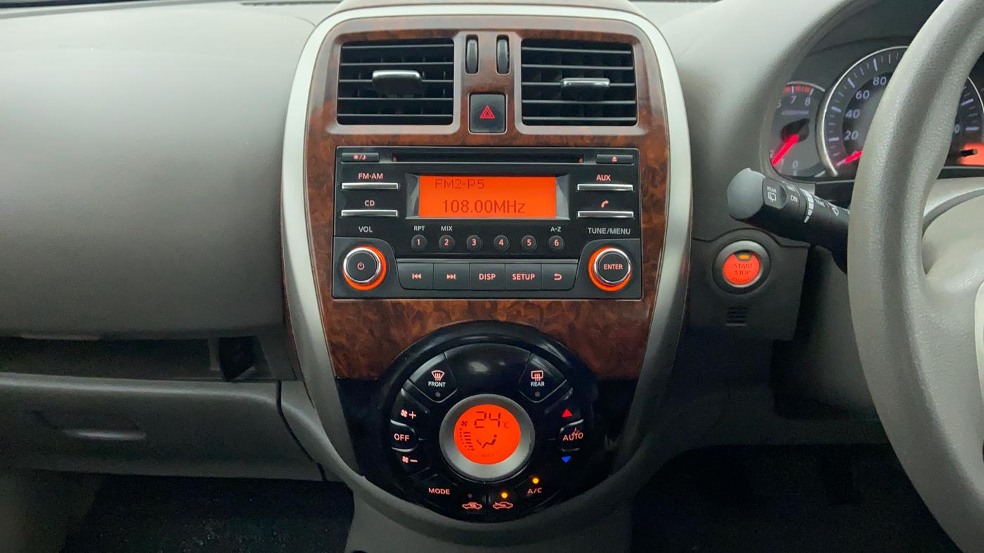 2014 Nissan Micra XV CVT, Petrol, Automatic, 26,096 km, Air Conditioner