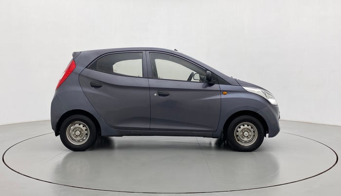 2016 Hyundai Eon D-LITE+, Petrol, Manual, 76,604 km, Right Side View