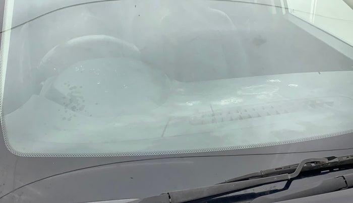 2018 Tata NEXON XM PETROL, Petrol, Manual, 65,538 km, Front windshield - Minor spot on windshield